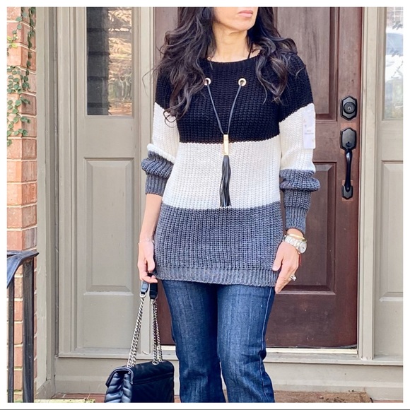 ✨LAST ONE ✨ITALY✨Color block knit sweater - Picture 6 of 8